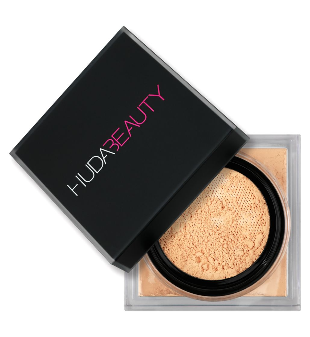 https://buraki.pk/products/huda-beauty-easy-bake-loose-powder