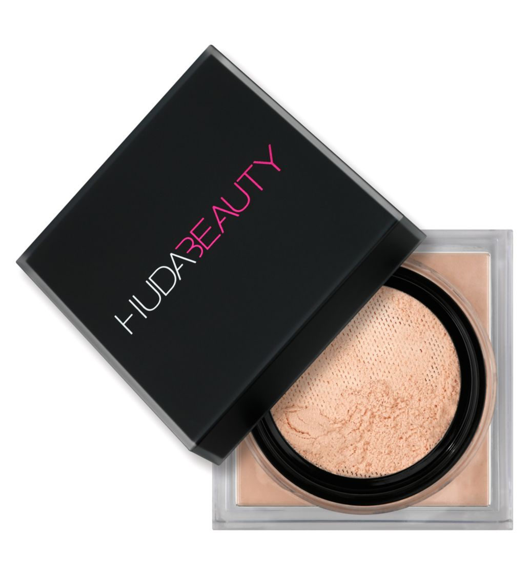https://buraki.pk/products/huda-beauty-easy-bake-loose-powder