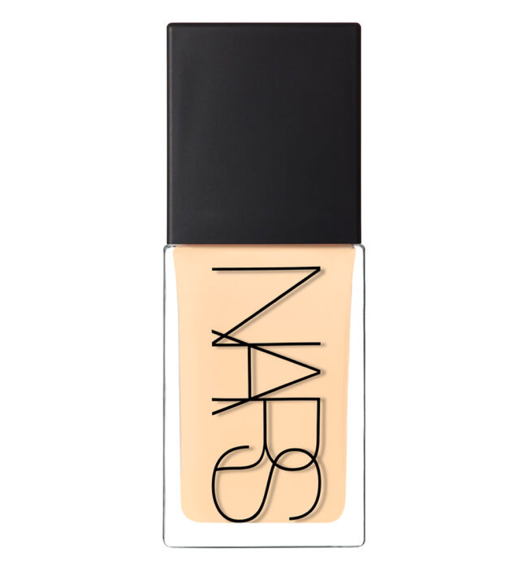 https://buraki.pk/products/nars-light-reflecting-foundation