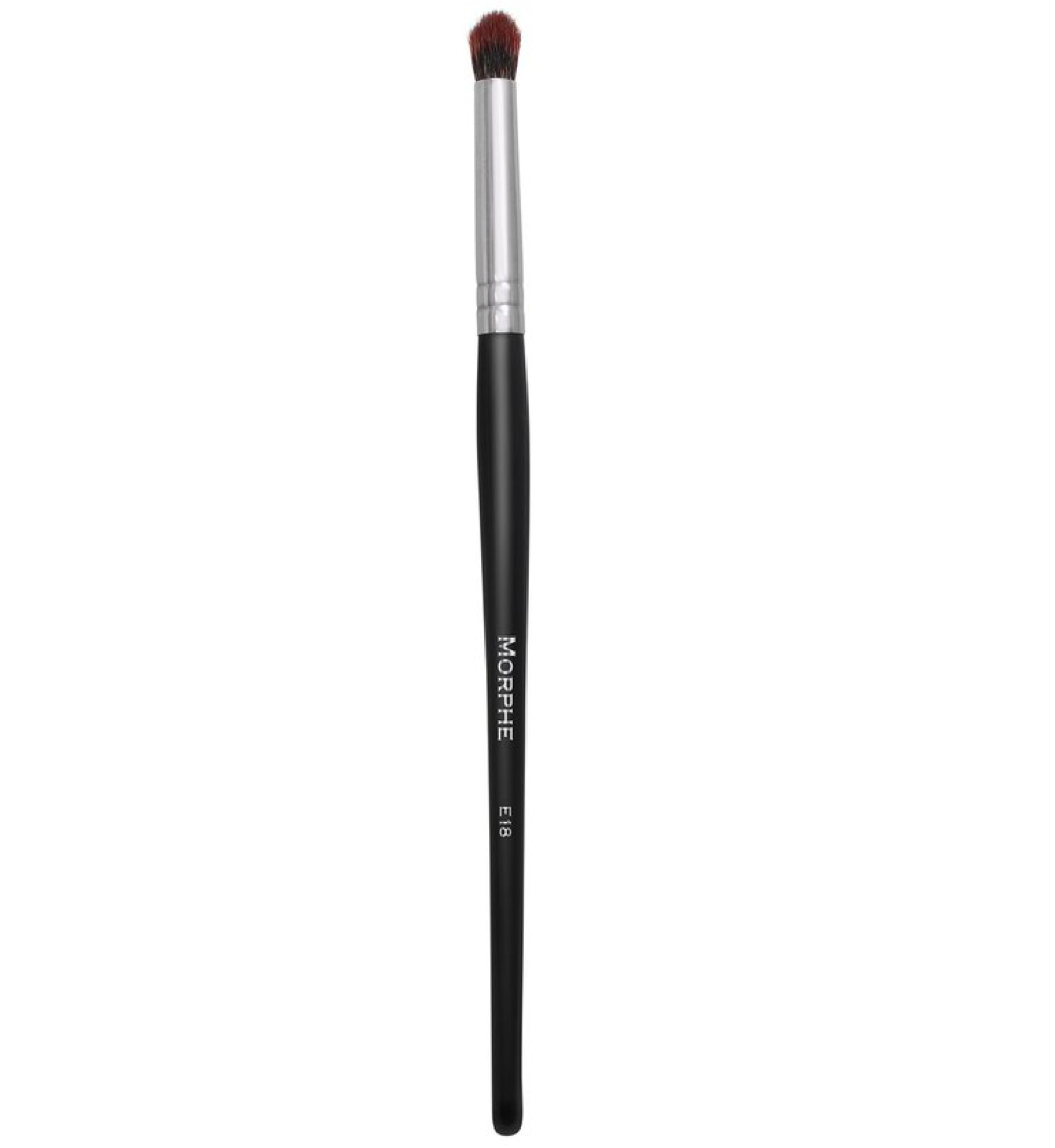 https://buraki.pk/products/morphe-round-crease-brush-e18