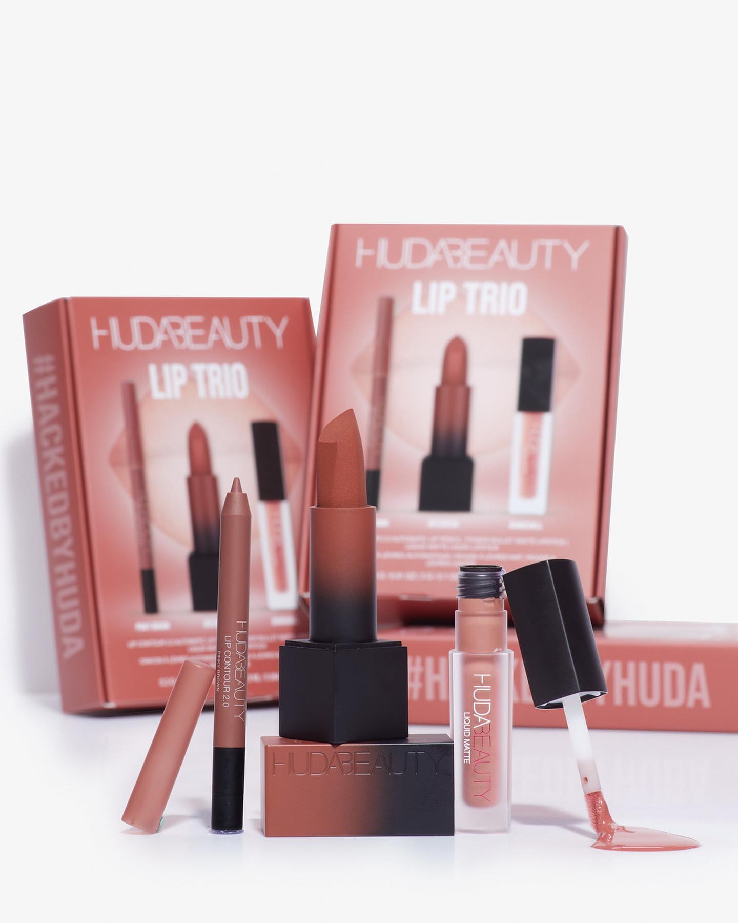 https://buraki.pk/products/the-ultimate-lip-trio-set-bombshell