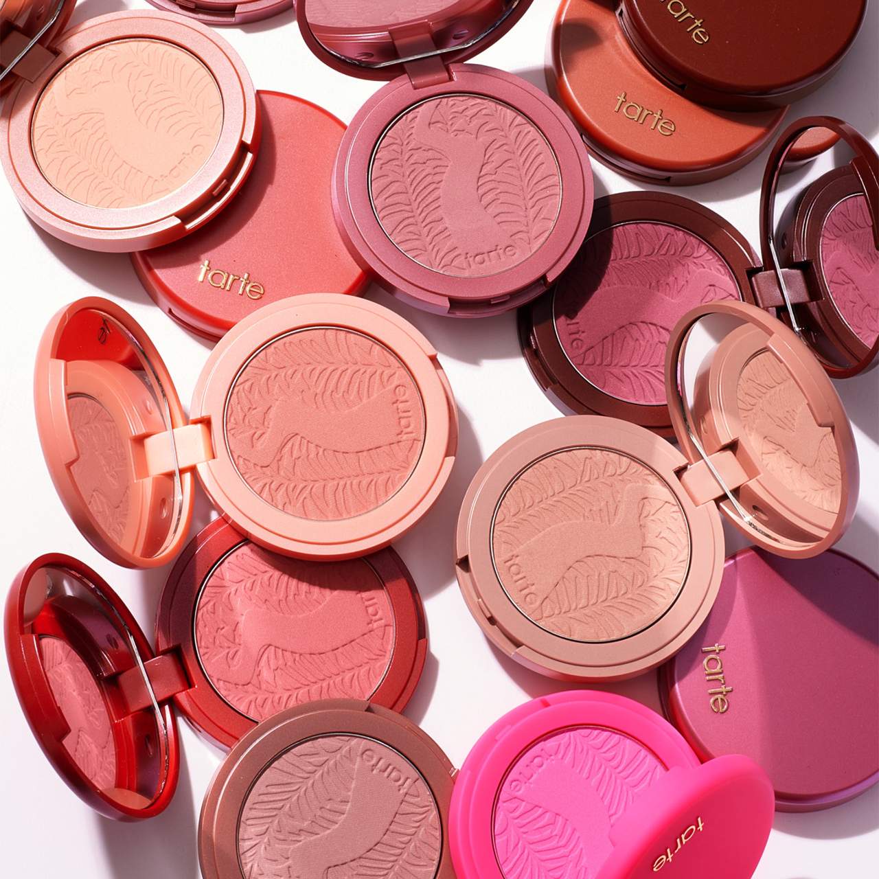 https://buraki.pk/products/tarte-amazonian-clay-12-hour-blush