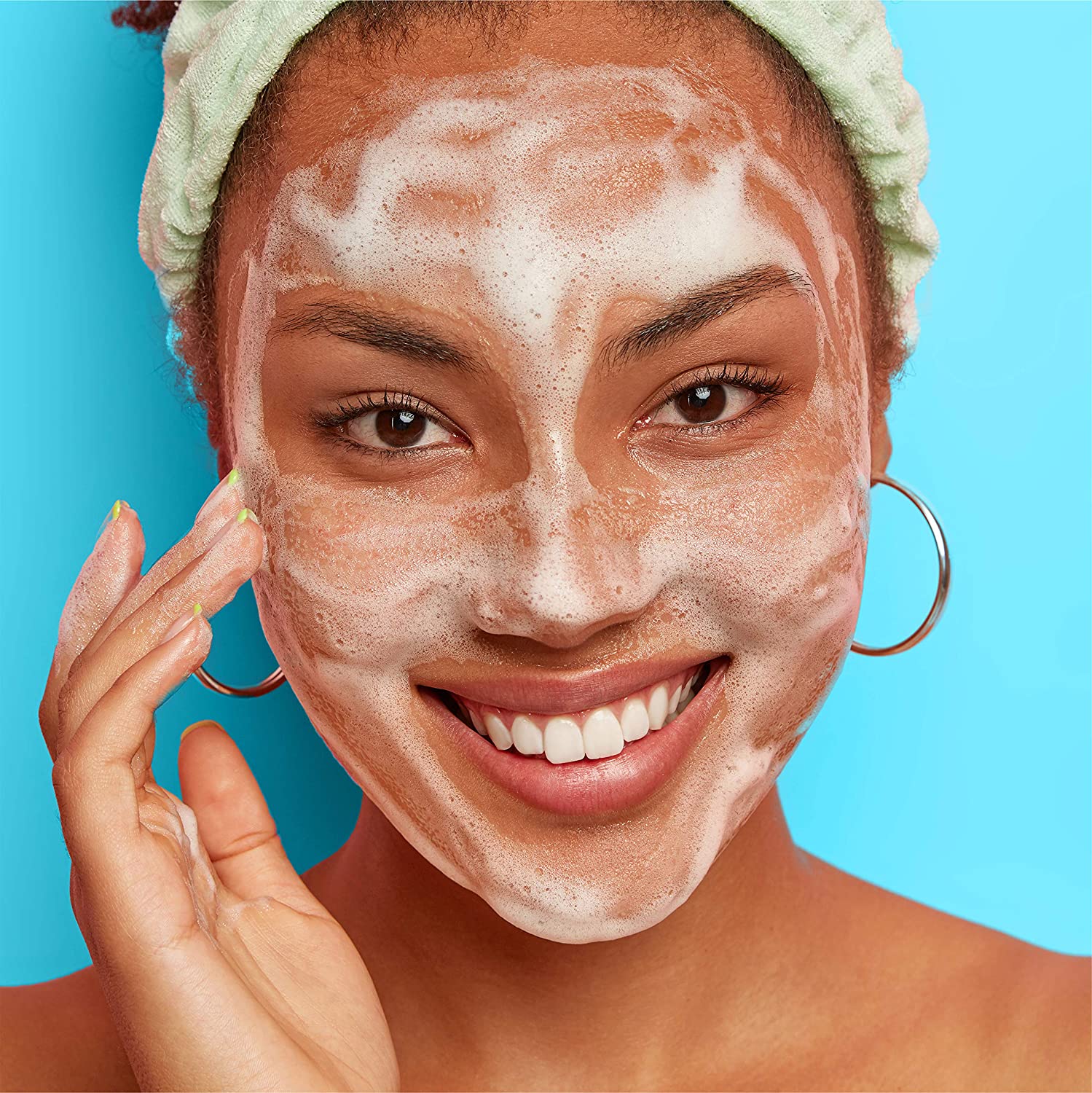 https://buraki.pk/products/neutrogena-oil-free-acne-wash