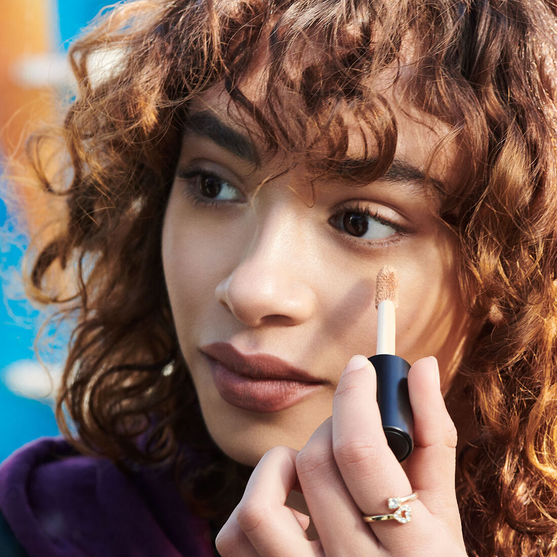 https://buraki.pk/products/e-l-f-16hr-camo-concealer