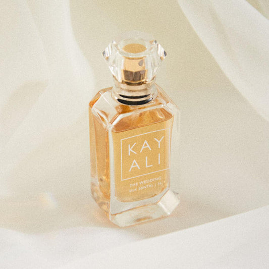 https://buraki.pk/products/huda-beauty-wedding-silk-santal-36-10ml