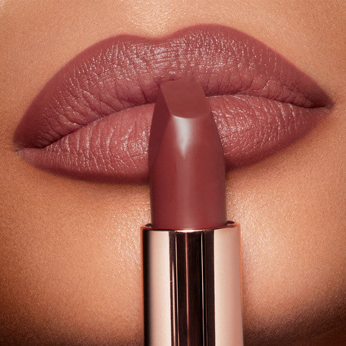 https://buraki.pk/products/charlotte-tilbury-lipstick-pillow-talk