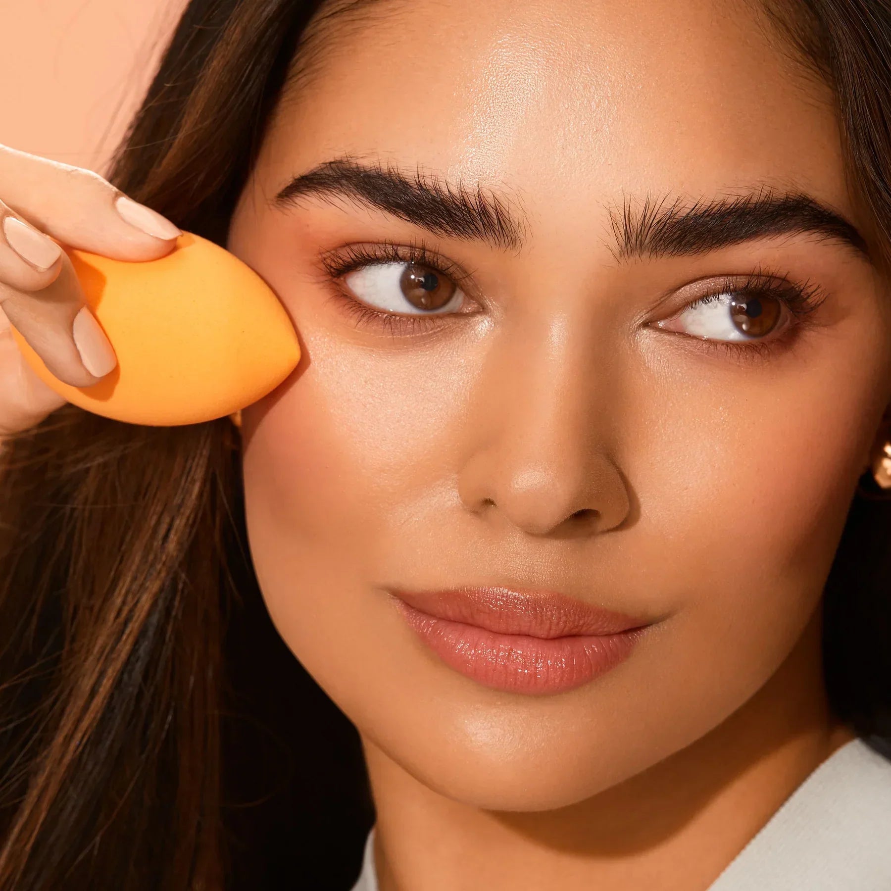 https://buraki.pk/products/real-technique-miracle-complexion-sponge-4-count