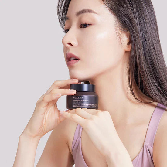 https://buraki.pk/products/mary-may-idebenone-blackberry-intense-cream
