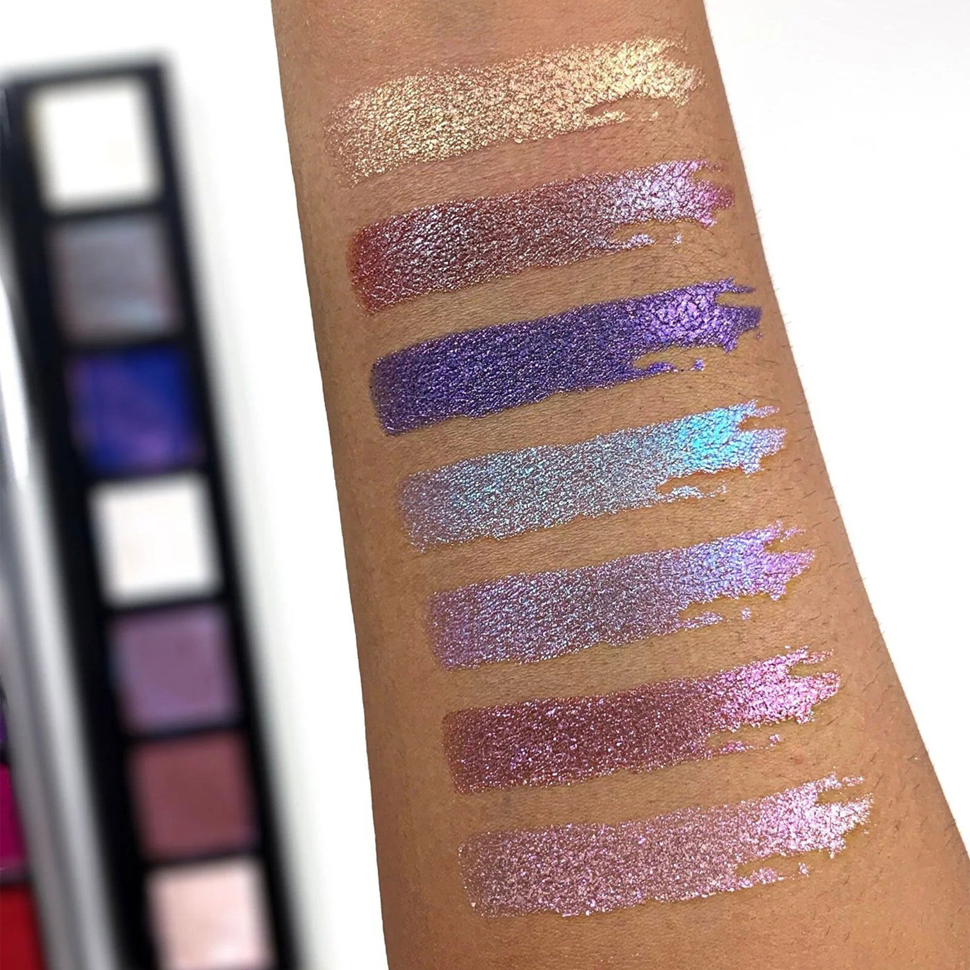 https://buraki.pk/products/revolution-x-alexis-stone-the-transformation-palette-8-4gm