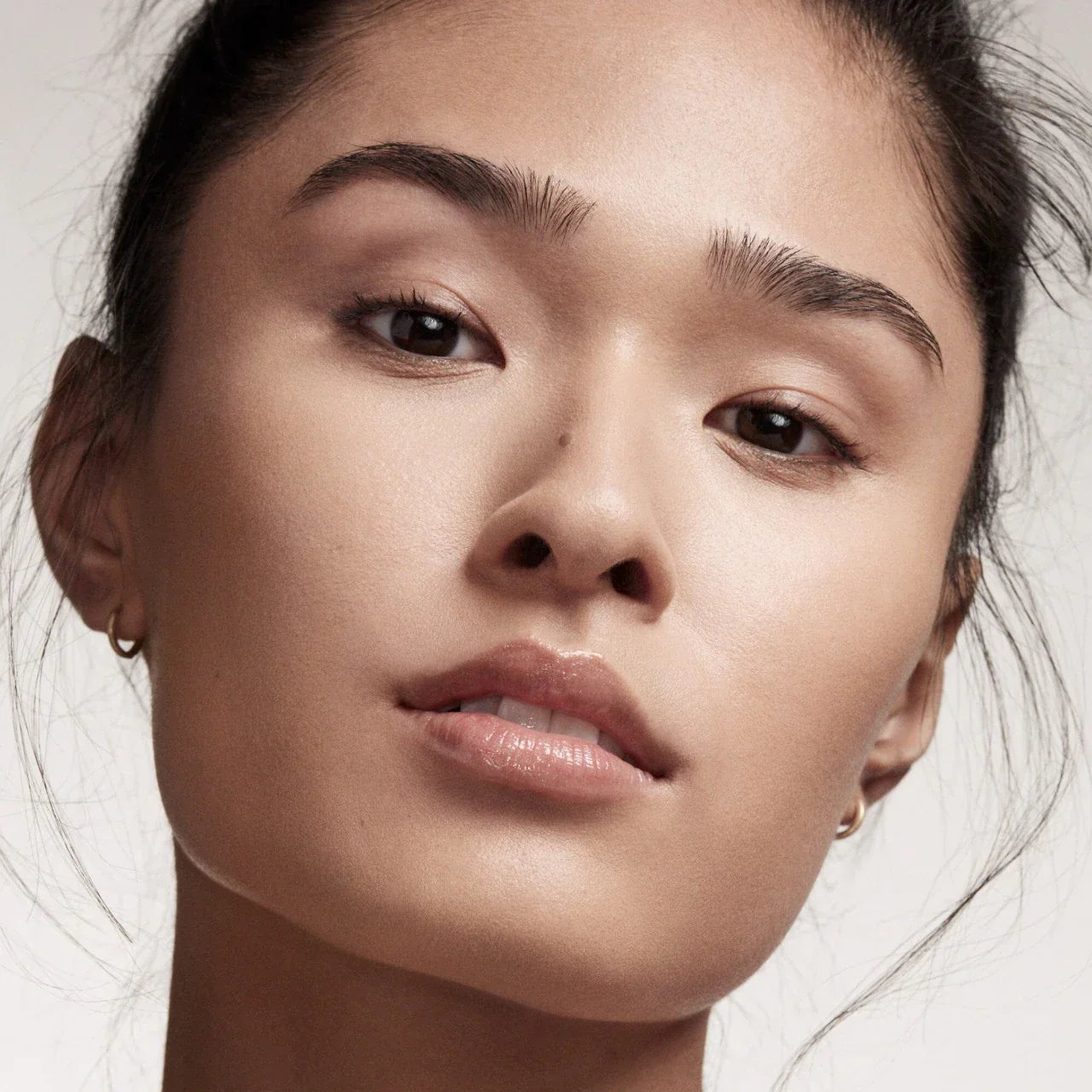 https://buraki.pk/products/fenty-beauty-pro-filtr-soft-matte-longwear-foundation
