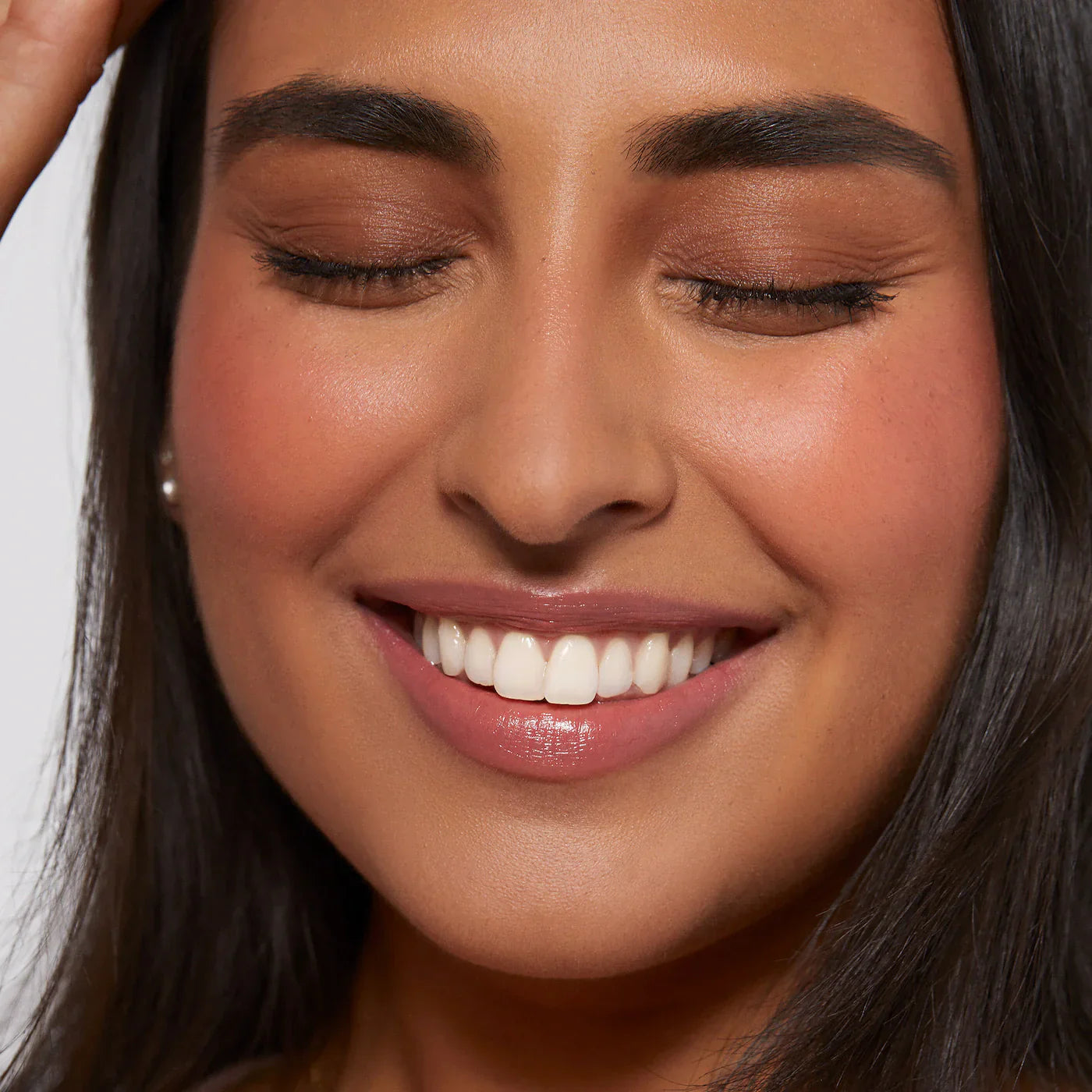 https://buraki.pk/products/rare-beauty-soft-pinch-liquid-blush