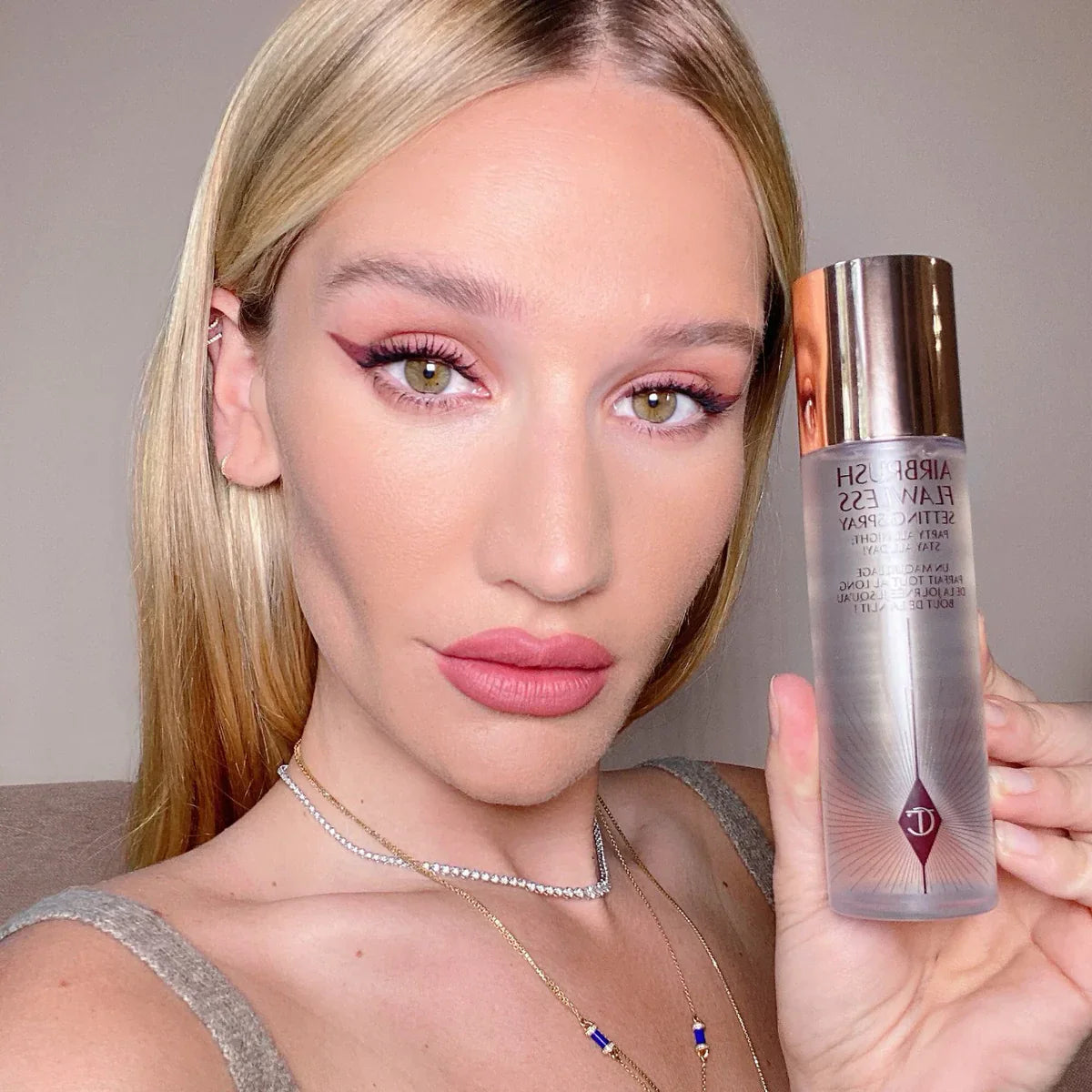 https://buraki.pk/products/charlotte-tilbury-airbrush-flawless-setting-spray
