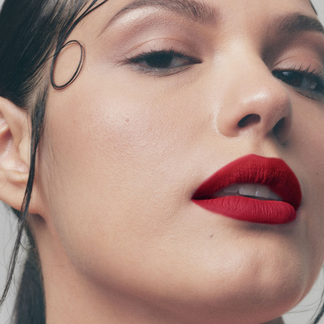 https://buraki.pk/products/fenty-beauty-fenty-icon-velvet-liquid-lipstick