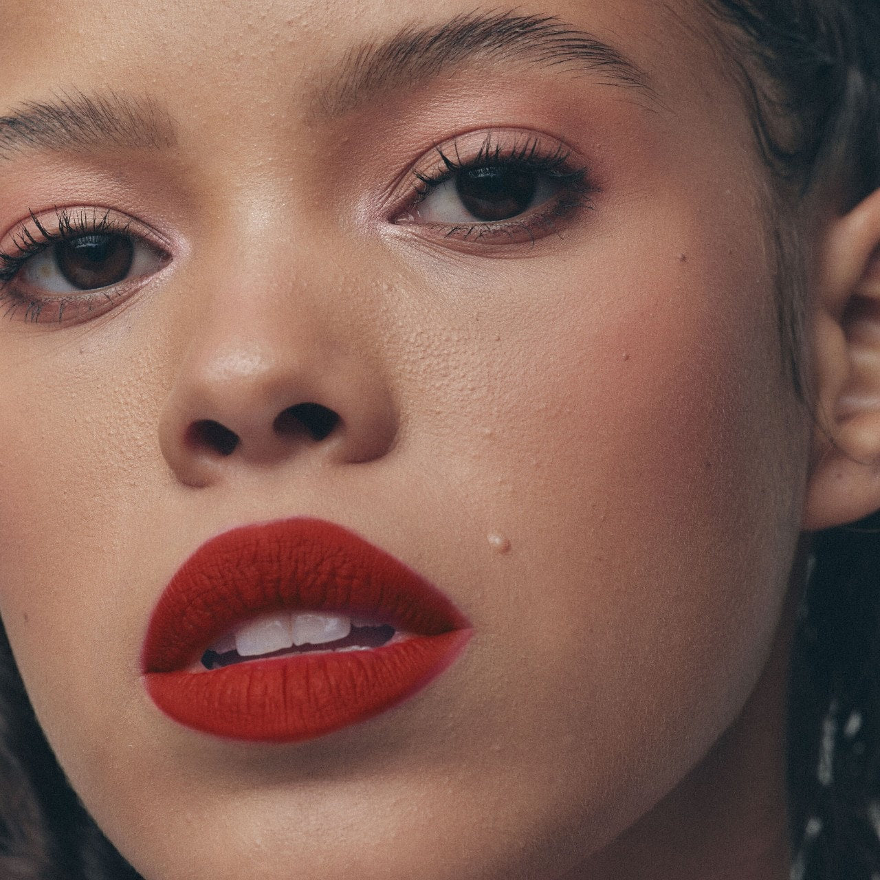 https://buraki.pk/products/fenty-beauty-fenty-icon-velvet-liquid-lipstick